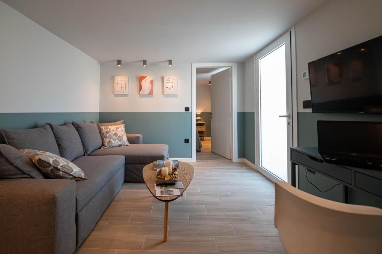 Villa Vesta Retire - Kalamata Mediterranean Villas Zewnętrze zdjęcie